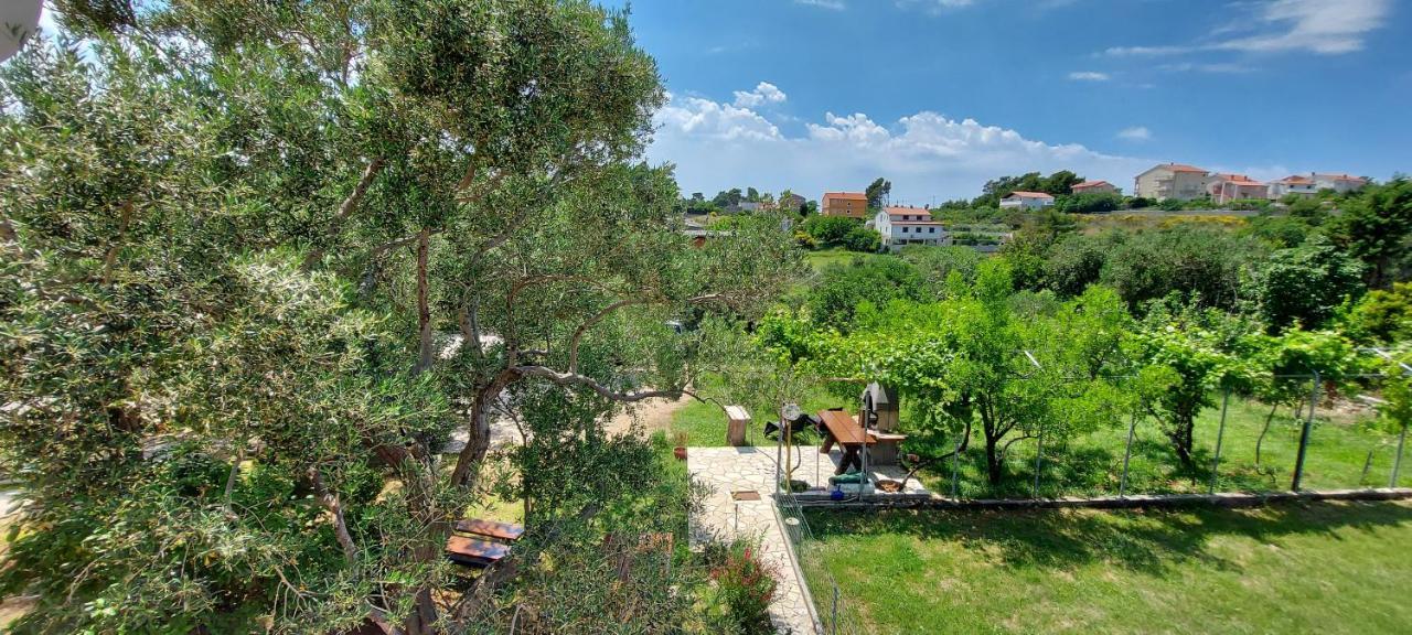Apartments Marijana Rab Town Exterior foto