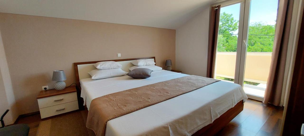 Apartments Marijana Rab Town Quarto foto